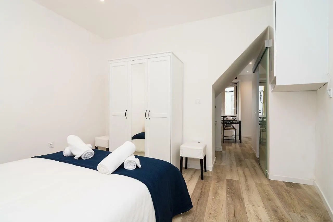 Studio 15 - Martim Moniz Apartment Lisbon 0*,  Portugal